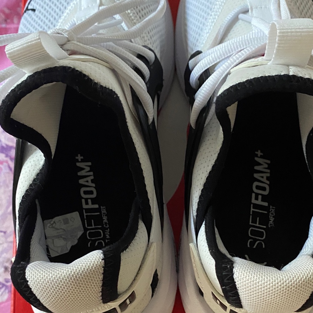 Puma White and Black Athletic Shoes - Picture 3 of 7